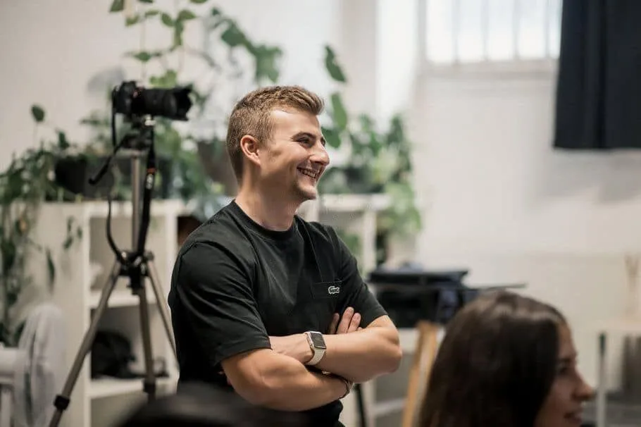 la formation en ligne, soft skills, reconversion professionnelle, e‑learning, formation en ligne, blended learning, présentiel, cours en ligne, tutorat en ligne, apprentissage à distance, catalogue de formations, témoignage apprenant, infographie CPF, infographie comparatif, webinar, bootcamp, MOOC, application mobile, interface LMS, forum apprenants, calendrier de sessions, certificat RNCP, tutorat expert,