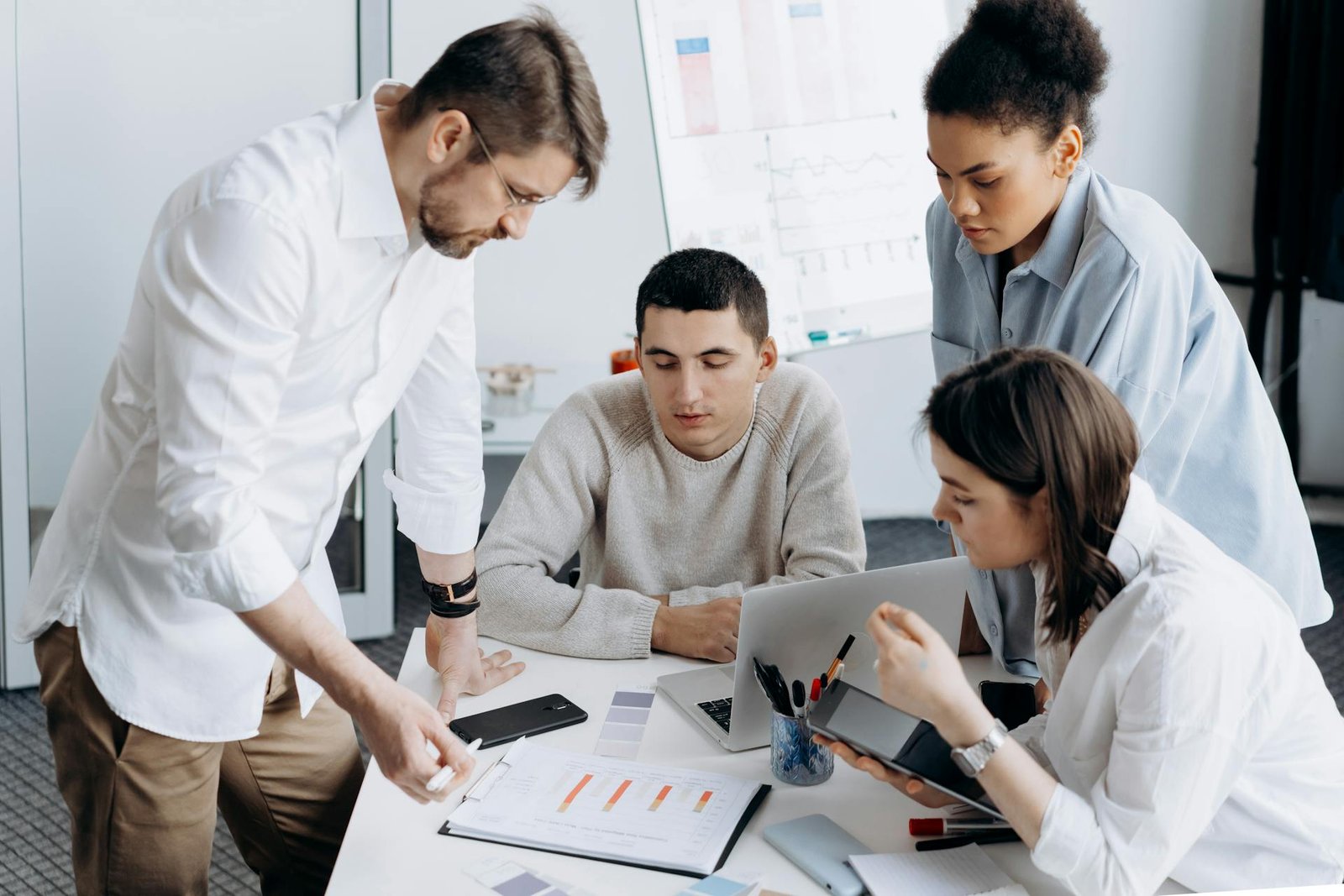 la formation en ligne, soft skills, reconversion professionnelle, e‑learning, formation en ligne, blended learning, présentiel, cours en ligne, tutorat en ligne, apprentissage à distance, catalogue de formations, témoignage apprenant, infographie CPF, infographie comparatif, webinar, bootcamp, MOOC, application mobile, interface LMS, forum apprenants, calendrier de sessions, certificat RNCP, tutorat expert,